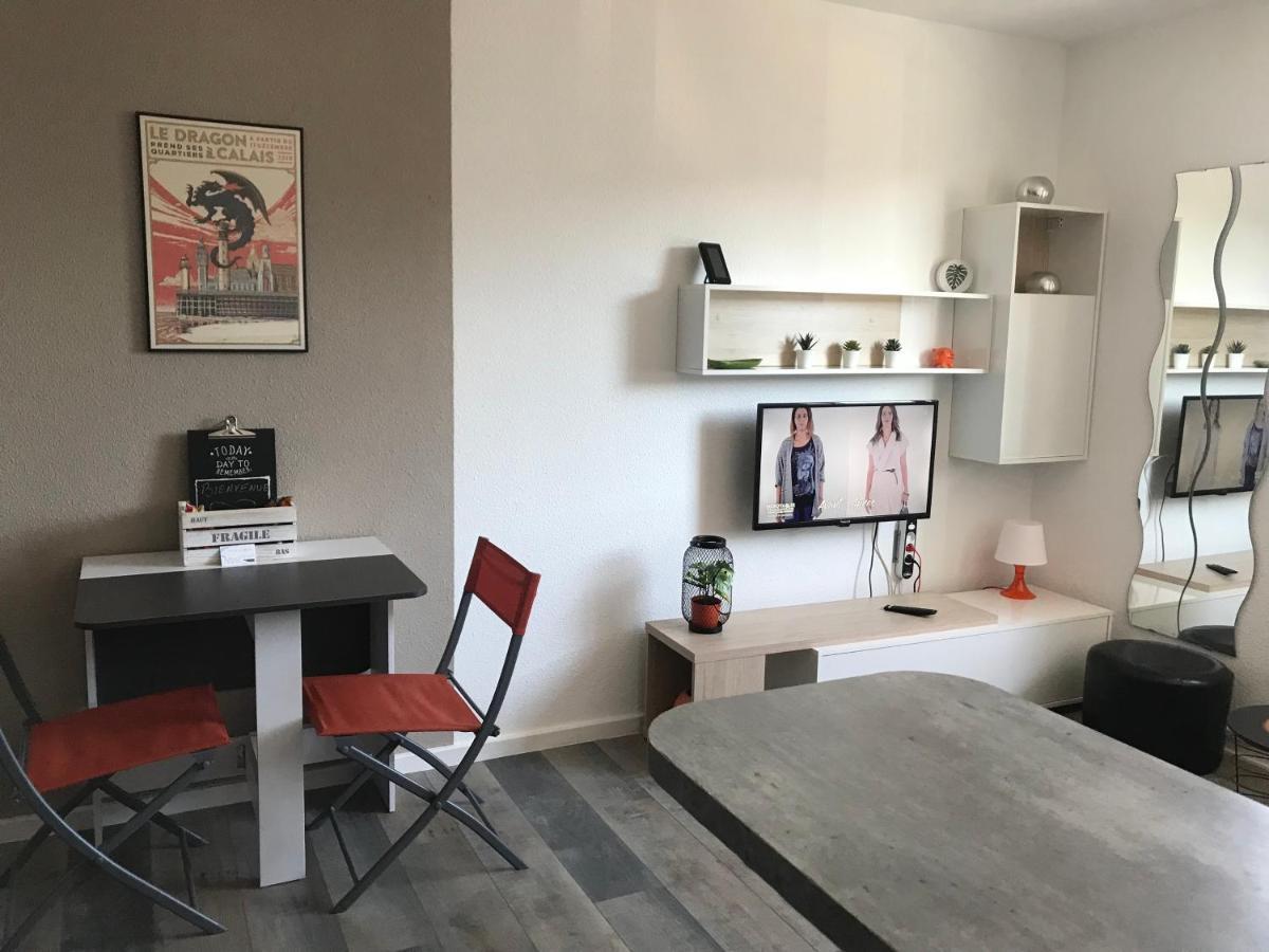 La Plage Superbe Studio Refait A Neuf Calais Exterior foto